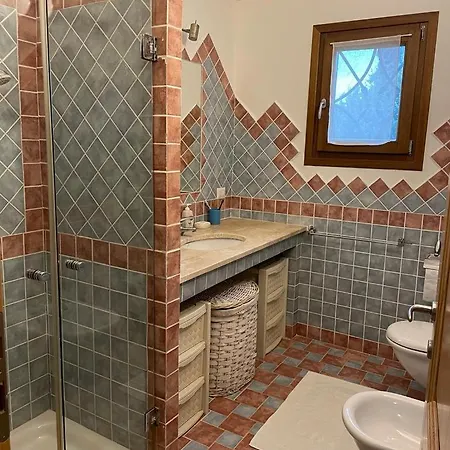 Casa Di Libero أرتْساكينا